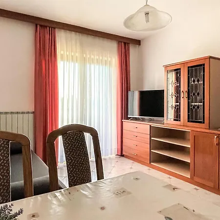 Apartament Beautiful In With Kitchen Kukci